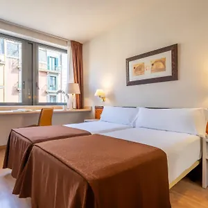 3* Hotel Glories